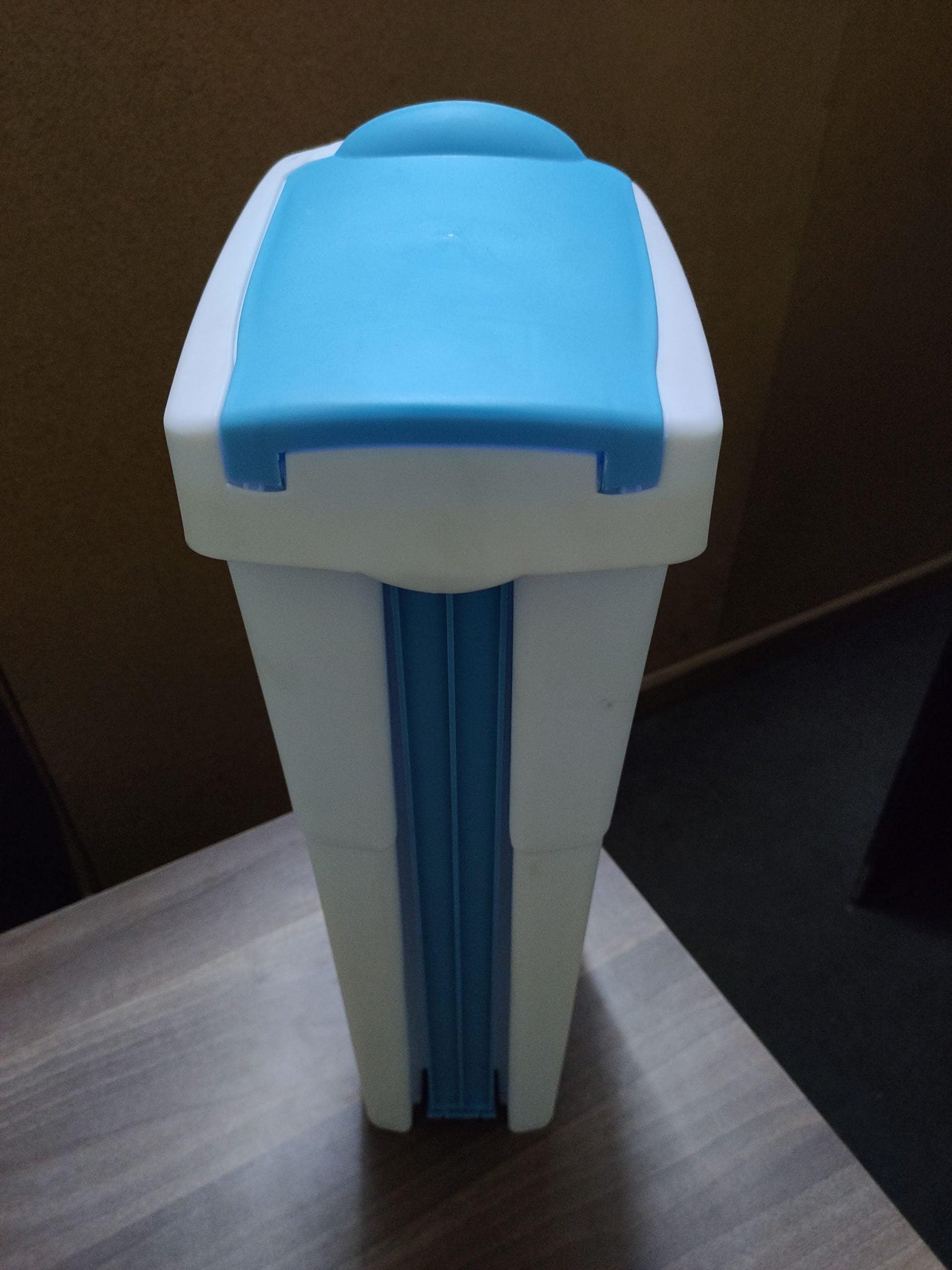 sanitary-bin-white-blue-2