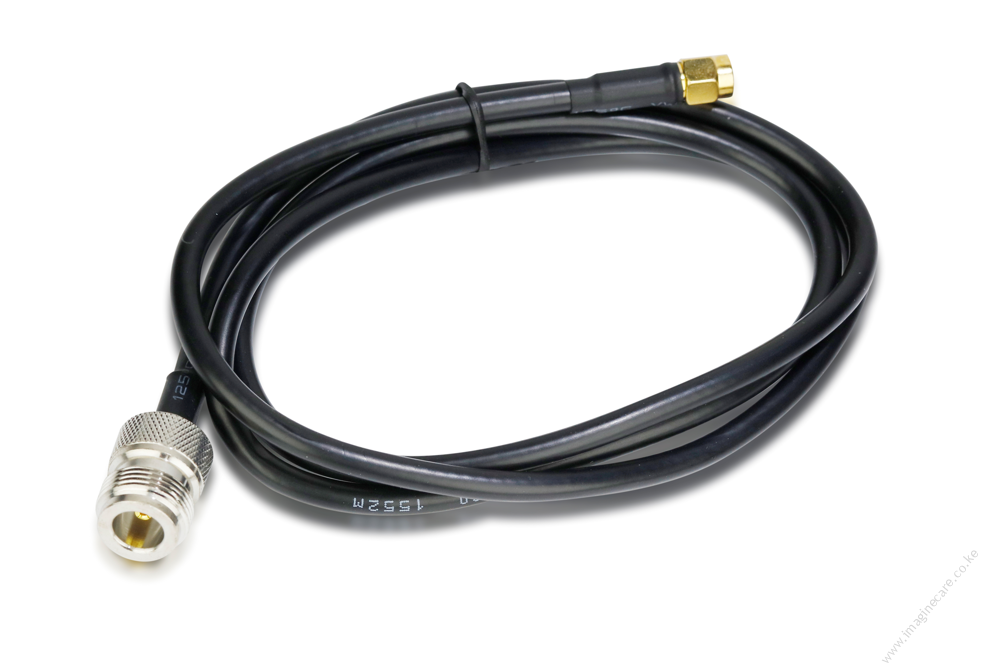 N Female to RP-SMA Male Cable - CFD200 Black - 1m