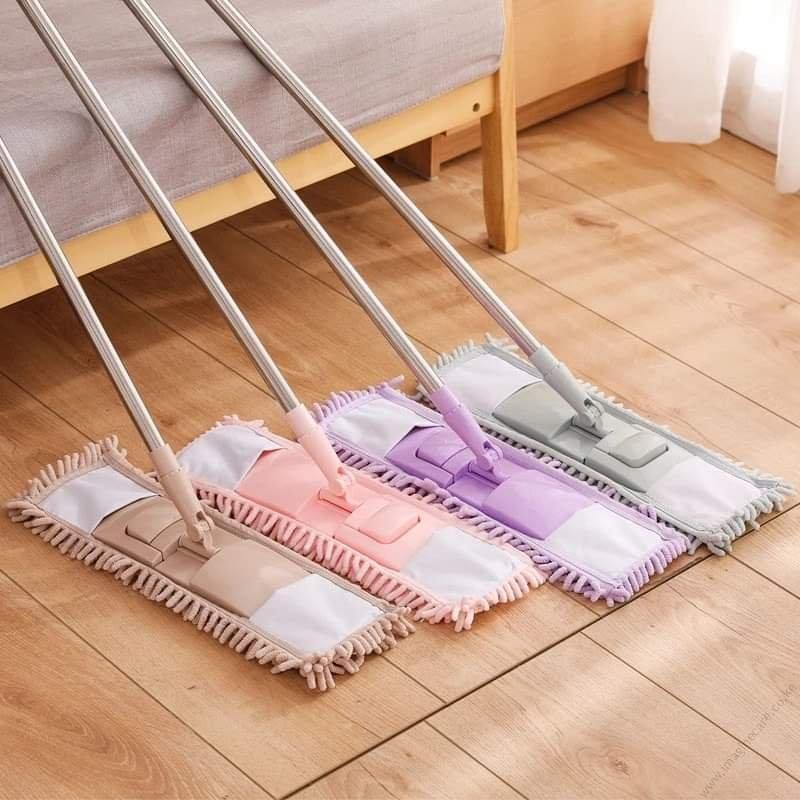 Floor Mop with Microfiber Chenille - Image 4